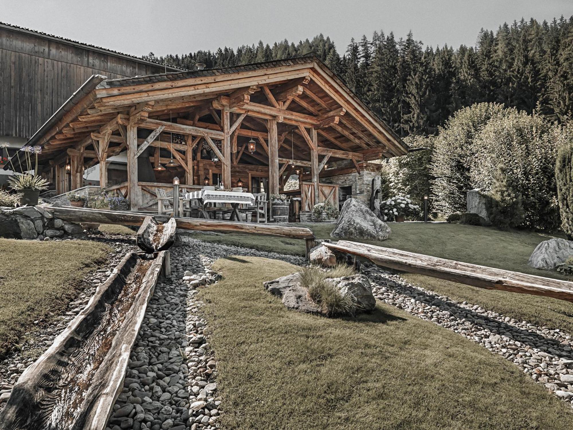 Aster Boutique Hotel & Chalets Fuegenberg Luaran gambar