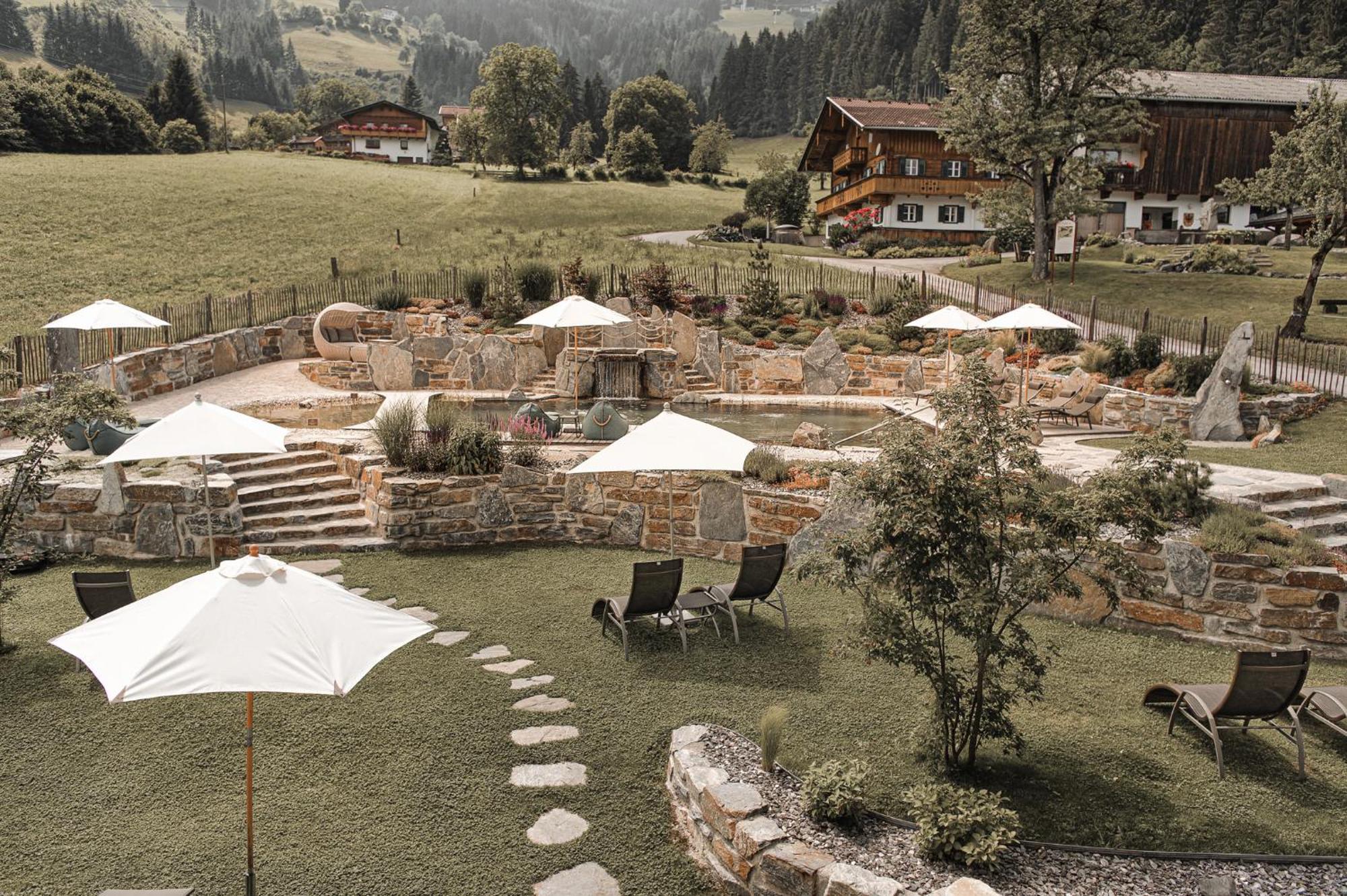 Aster Boutique Hotel & Chalets Fuegenberg Luaran gambar