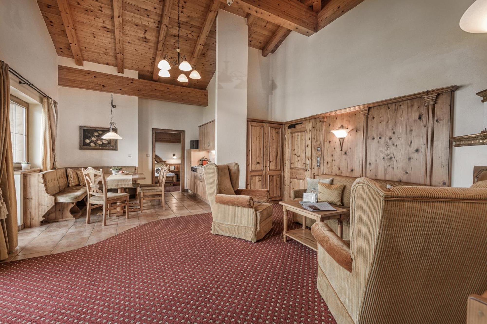Aster Boutique Hotel & Chalets Fuegenberg Bilik gambar