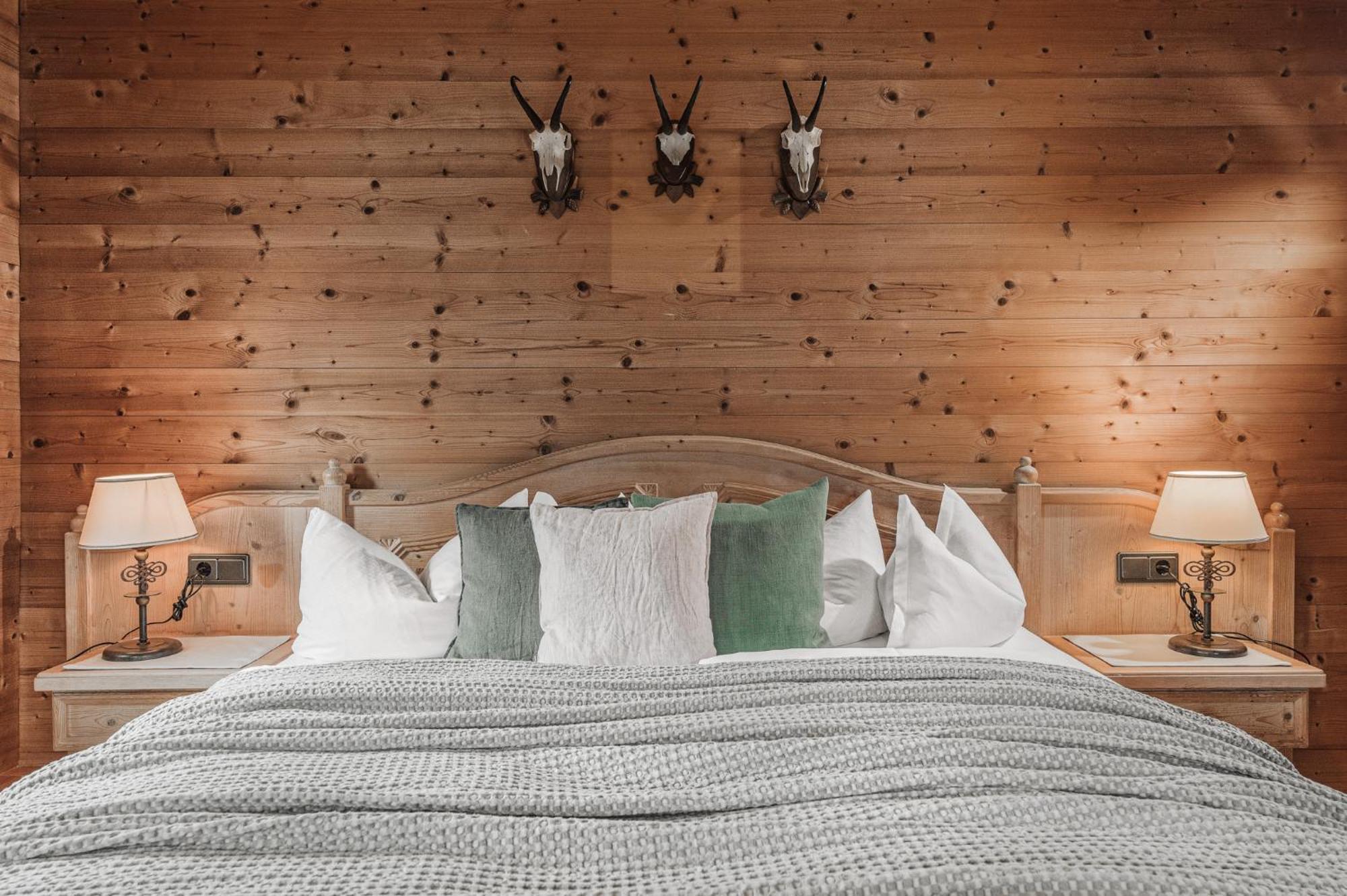 Aster Boutique Hotel & Chalets Fuegenberg Luaran gambar
