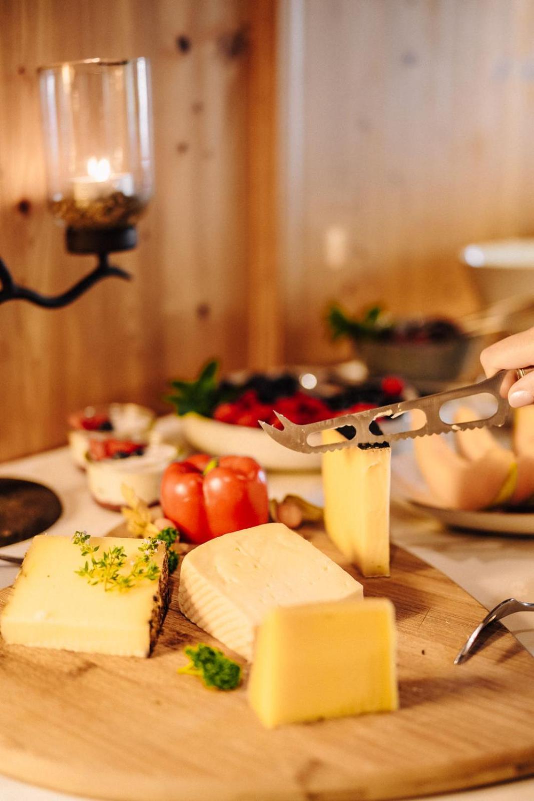 Aster Boutique Hotel & Chalets Fuegenberg Luaran gambar